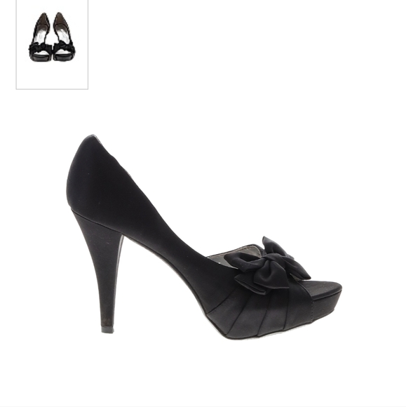 NWT Michelangelo heels from David’s Bridal - Picture 2 of 6